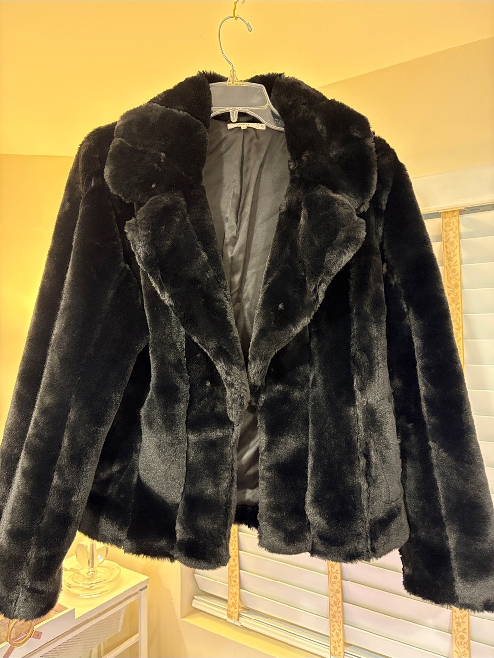 Tularosa Black Faux Fur Teddy Jacket L
